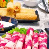 东莞首家小黄鸭卜卜贝海鲜锅均消费30+