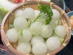 -得意咚瓜·顺德鱼生·冬瓜火锅(深圳首店)