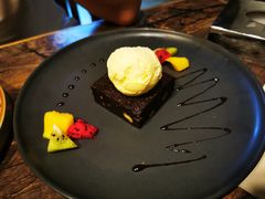 -HIGH FIVE哈福手工汉堡(桂林路店)