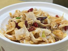 -崴海渔村(虹梅路店)