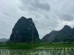 -钟山水墨田园