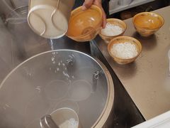 -正宗李家土鸡米线店