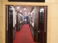 -九花山烤鸭店