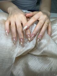 -明源·24小时美甲美睫