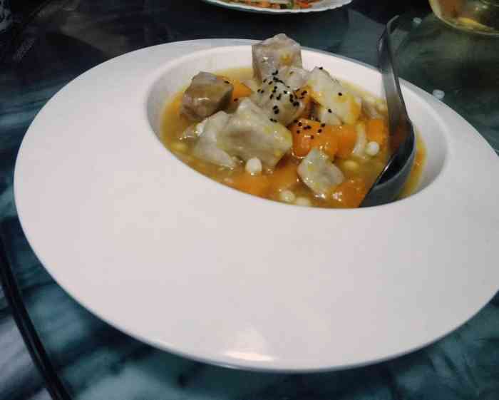 鸿禧素食-"一直想着来这家店尝尝,无奈于太远我没有交.