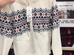 -优衣库(青岛伟东乐客城店)
