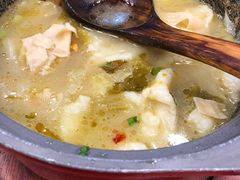 -周鱼小馆石锅酸菜鱼(活力汇店)