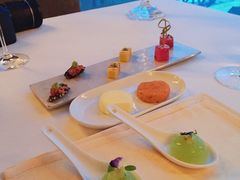 -迪拜帆船酒店海底餐厅