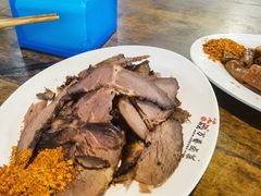 -老鼎万春卤菜(五代传承创始老店)