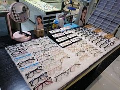 -简·爱眼镜(赛隆眼镜广场店)