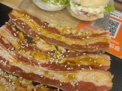 -極屋鮨牛 · 烧肉酒场(时代C馆店)