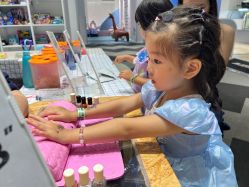 -MINI MARS KIDS CLUB亲子家庭中心(长宁天山店)