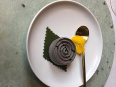 黑芝麻红豆冰糕-三号黄浦会Canton Table