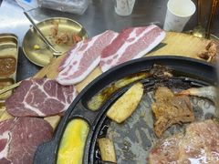 -胡悦里韩式烤肉(莱阳总店)