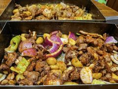 -老东镇啤酒屋海鲜加工·蒸汽海鲜·海鲜烧烤(台东店)