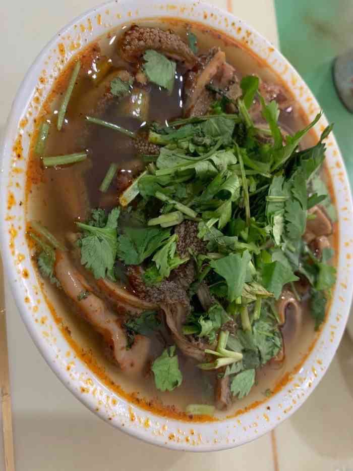 二牛杂碎馆-"我在许多家的杂碎店吃过杂碎,但是来二牛杂.