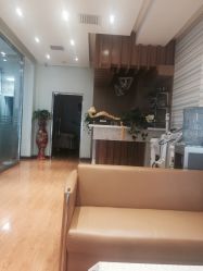 -苗方清颜专业祛痘养生