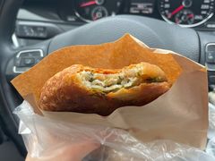 葱油饼-广慈小吃铺沪味佳饭堂
