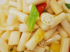 酸辣鲜藕尖-美极鲜食坊(宝安南路店)