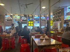 -冶建镜子·老南昌大排档·江西虾王(总店)