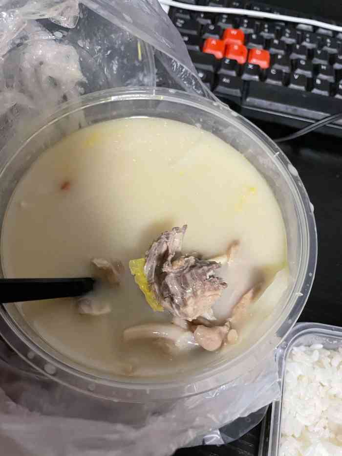 九优潮汕猪肚鸡汤饭(白鹭洲店)-"我居然半个月内点了三回外卖[笑哭]