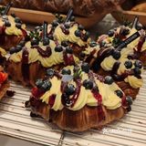 全国首店｜一口沦陷！这家面包店我能炫一辈子