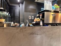 -CowCow其其·牛杂咖啡公司(六运店)