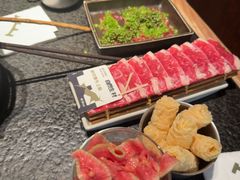 -三出山火锅(万象天地店)