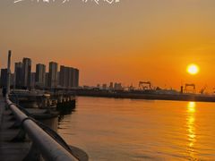 -东港音乐喷泉广场