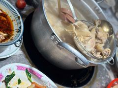 -禄婶鸡煲·打边炉