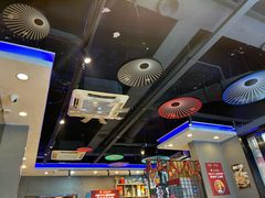 -老街烧烤大排档·地道湖北菜·龙虾馆(汉口火车站店)