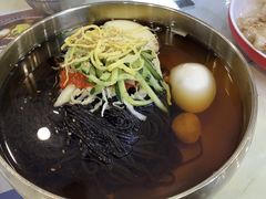 -服务大楼冷面(延大店)