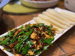 烙馍卷菜-食欲老院子荆芥疙瘩汤(经五路店)
