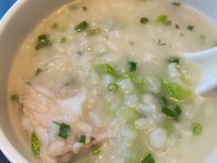 -斯普汇生蚝牛排馆(中骏世界城店)