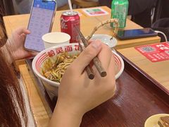 -哈灵现炒本帮面(宁波路店)