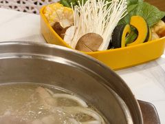 -润园四季椰子鸡火锅(欢乐海岸店)