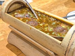 -老滇山寨•云南特色菜•地方菜•民族风情歌舞表演(金碧店)