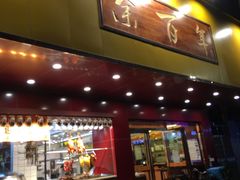 门面-余百年·现烧烧腊(布吉金利店)