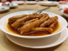-香港百合居(LCM置汇旭辉广场店)