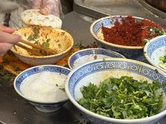 -曾笼笼牛肉饼