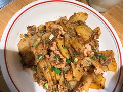 -自贡盐帮菜·玩辣餐厅(樱花园西街店)