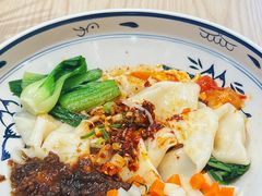 -姑娘手肉夹馍·凉皮·粉面(三盛广场店)