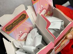 -泡泡玛特POPMART(上海环球港店)