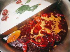 -湊湊火锅·茶憩(打浦桥日月光店)