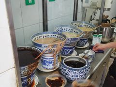 自助调料区-清真·宏顺祥卤汁凉粉(大皮院店)