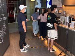 -瑞幸咖啡(三里屯SOHO-6号楼店)