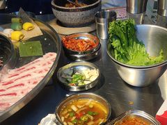 -哈哈碳都·牛肋条无限自助烤肉(宝龙店)