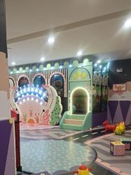 -孩子王(万达广场店)