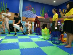 -爱婴室(上海浦建路店)