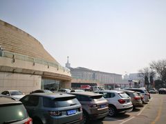 -中华世纪坛-停车场